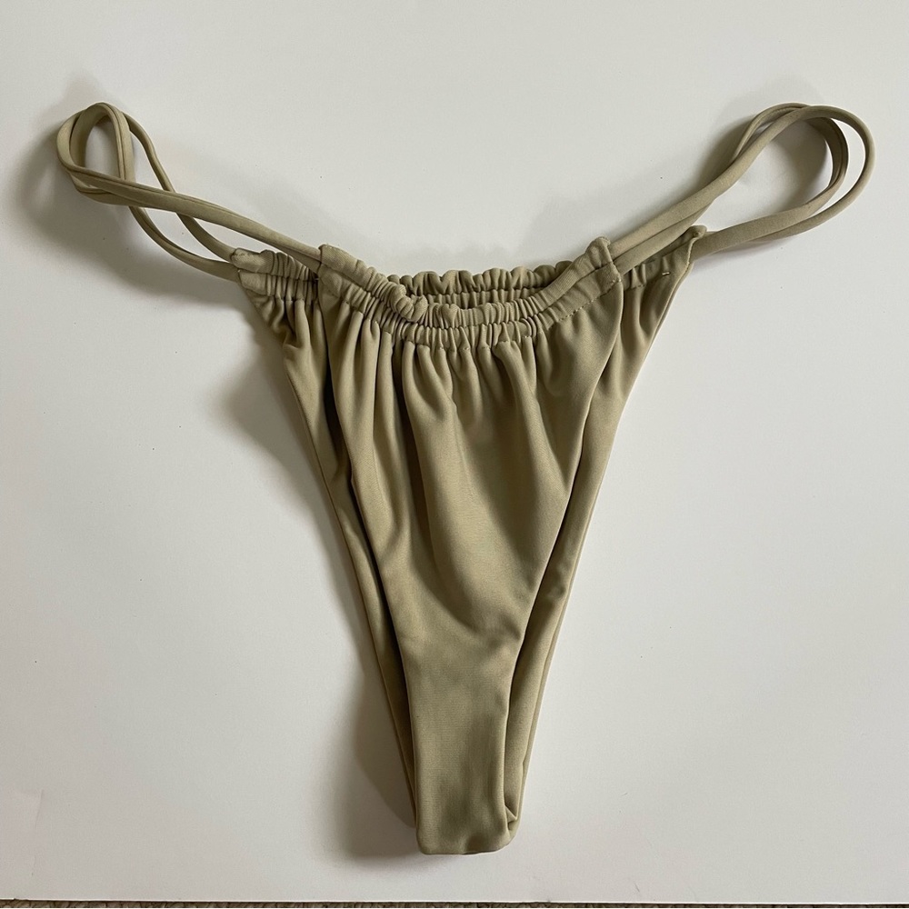 Benoa Swim Anini Bottoms in Kolea